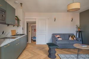 Appart'hotels Le Felix Appart-Hotel, centre ville Romans-sur-Isere : photos des chambres