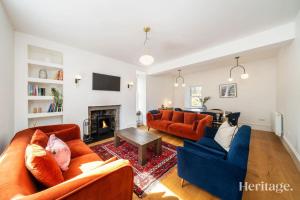 Kirkton Family Farmhouse with Hot Tub, Alford, Aberdeenshire