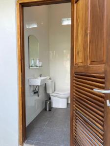 Seminyak lush tropical paradise close to Eatstreet