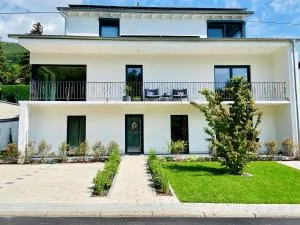 HALBSTÜCK - Ferienwohnungen am Kropsbachpark - 圣马丁