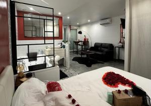 Amour Azur Appartement pour 2 avec jacuzzi et terrasse à 2 minutes de la mer