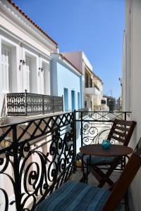 Athenas Archontiko Master Floor