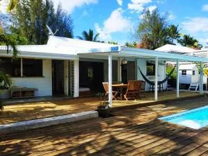 Villa zen Bali piscine privée 3 chambres lotissement les hauts de la vallée d'or - Malgré Tout