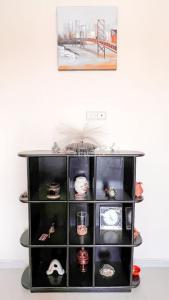 Ideally Located - Fully equipped 2 Bedrooms flat
