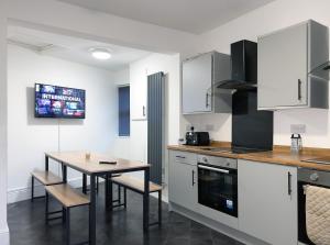 Rock Lane House by Serviced Living Liverpool