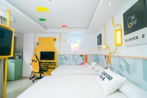 Premium Quadruple Room room in Marina d'Or® Hotel Marina d'Or Playa 4*