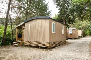 Campings Camping de la Vallee Heureuse : photos des chambres