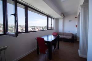 Apartment In City Center