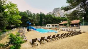 Campings Camping de la Vallee Heureuse : photos des chambres
