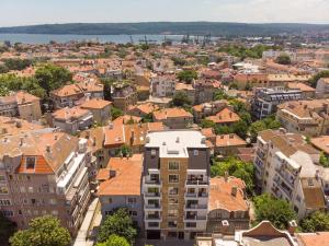 La Familia Apartments 1