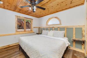 Bugle Pointe B12 by Estes Park Condos