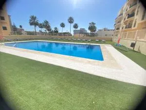 Sabinillas Playa - 圣路易斯·德·萨比尼尔