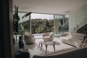 Luxury Villa Morello Korcula 1 with 64 m2 Heated Pool, Gym, Sauna, for 8 guests