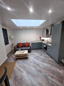 New ground floor city centre apartment