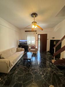 Flogita Family Maisonette Near The Sea