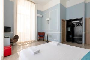 Superior Double or Twin Room room in Napolit'amo Hotel Principe