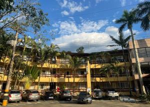 Flat Perfeito Flat Amarilis em Riviera São Lourenço com café da manhã e enxoval completo toalhas praia e piscina com trocas