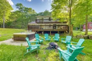 Pet-Friendly Pocono Lake Oasis with Game Room! - Wagners Forest Park