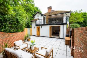 The Lookout - 2 Bedroom Annex With Parking