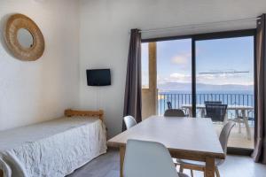 Appart'hotels Residence Roc E Mare Cargese : photos des chambres
