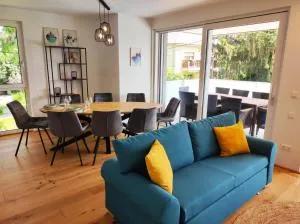 Roksox-home gegenüber des Vienna International Center und Kaiserwasser - Kaisermühlen