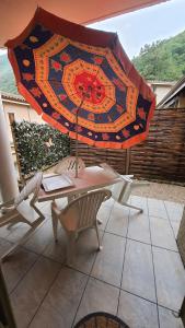 Joli T2 climatisé 70 dans un écrin de verdure 04000