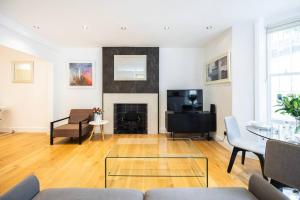 Smart Kensington Retreat 2BR