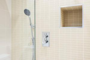 Smart Kensington Retreat 2BR