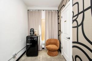 Steps to Bathhouses, Restaurants, Heart of Downtown, Room # 301