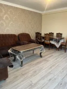 M&N House - Garrgarr