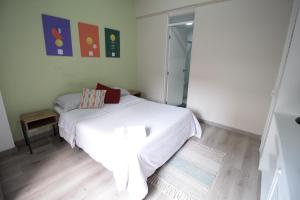 Alojamiento en apartamento cerca a Provenza - M203 By Roots Rentals