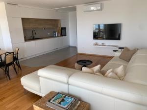 AAA SEAVIEW APARTMENTS - Makarska