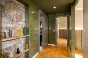 Recém decorado 2Qts a 150m da Praia | GC 50101