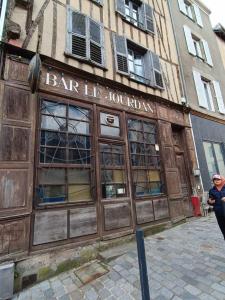Appartements Appartement Chic & Baroque 5 min centre ville et Bord de Vienne : photos des chambres