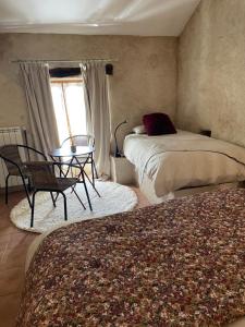 Maisons d'hotes Moulin de l’Arcas : Chambre Triple - Vue sur Jardin