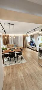 Golden Pearl Apartment