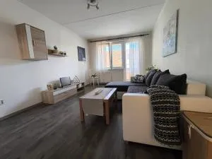 Vzdušný byt v centru Hluboké nad Vltavou - 伏尔塔瓦河畔赫卢博卡