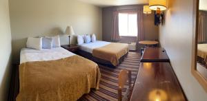 Queen Room with Two Queen Beds room in Rawlins Western Lodge
