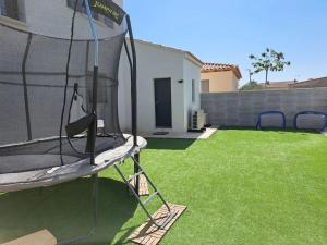 Villas Villa spacieuse et elegante en campagne a Fontvieille offrant sauna : photos des chambres