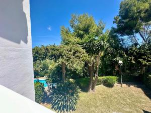 Casa con jardin privado