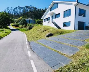 Surf Esteiro Beach - Juances