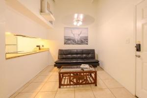 Spoonbills Sanctuary Coastal Chic 1BR Retreat 329