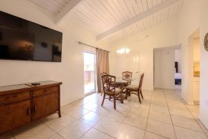 Spoonbills Sanctuary Coastal Chic 1BR Retreat 329