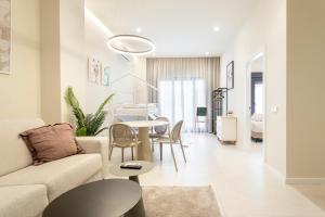 North Station PEN-SUITES