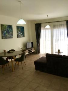 Harmonia at Gennadi Court