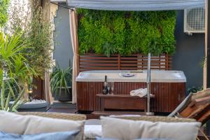 Apartments Villa Tomaš