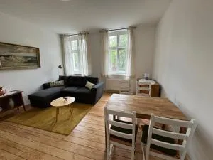 Zentrum 1 - Netzeband