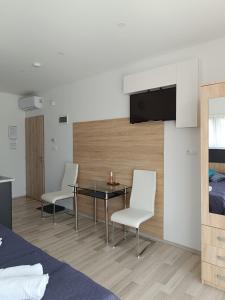 Újhely Apartmanház