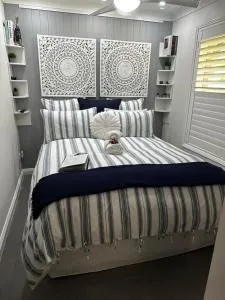 Luxury Boutique Self-Contained Private Granny Flat - Willow Vale