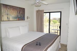 220 Fully Furnished, WiFi Included